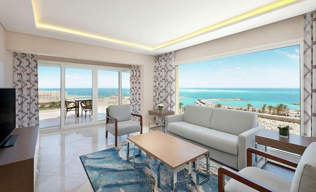 Hilton Plaza Rezort 5*