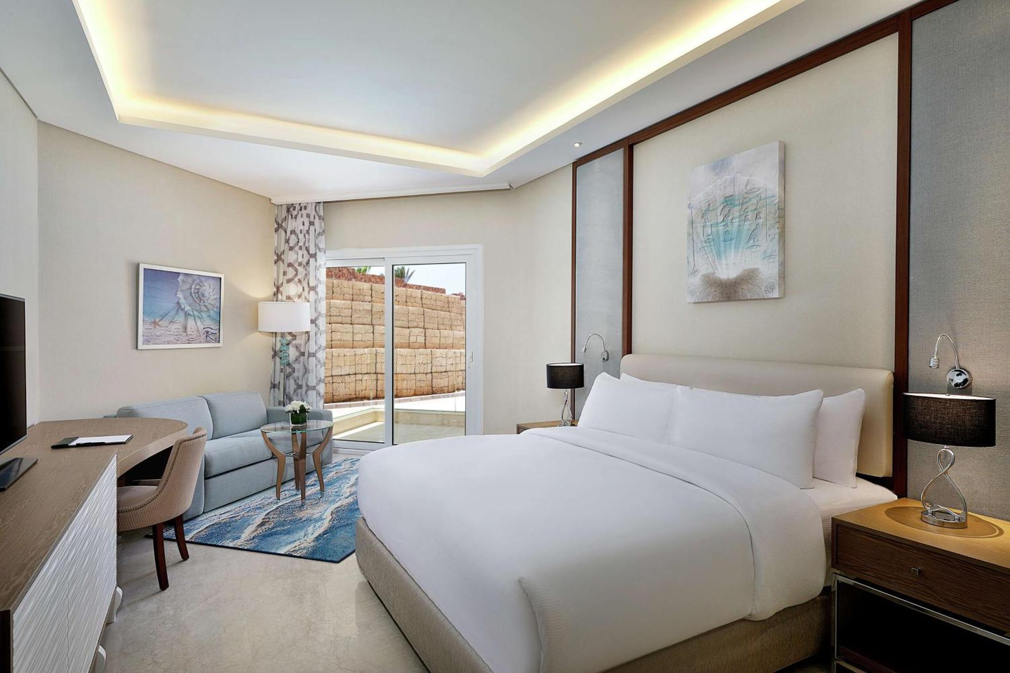 Hilton Plaza Complex Hurghada