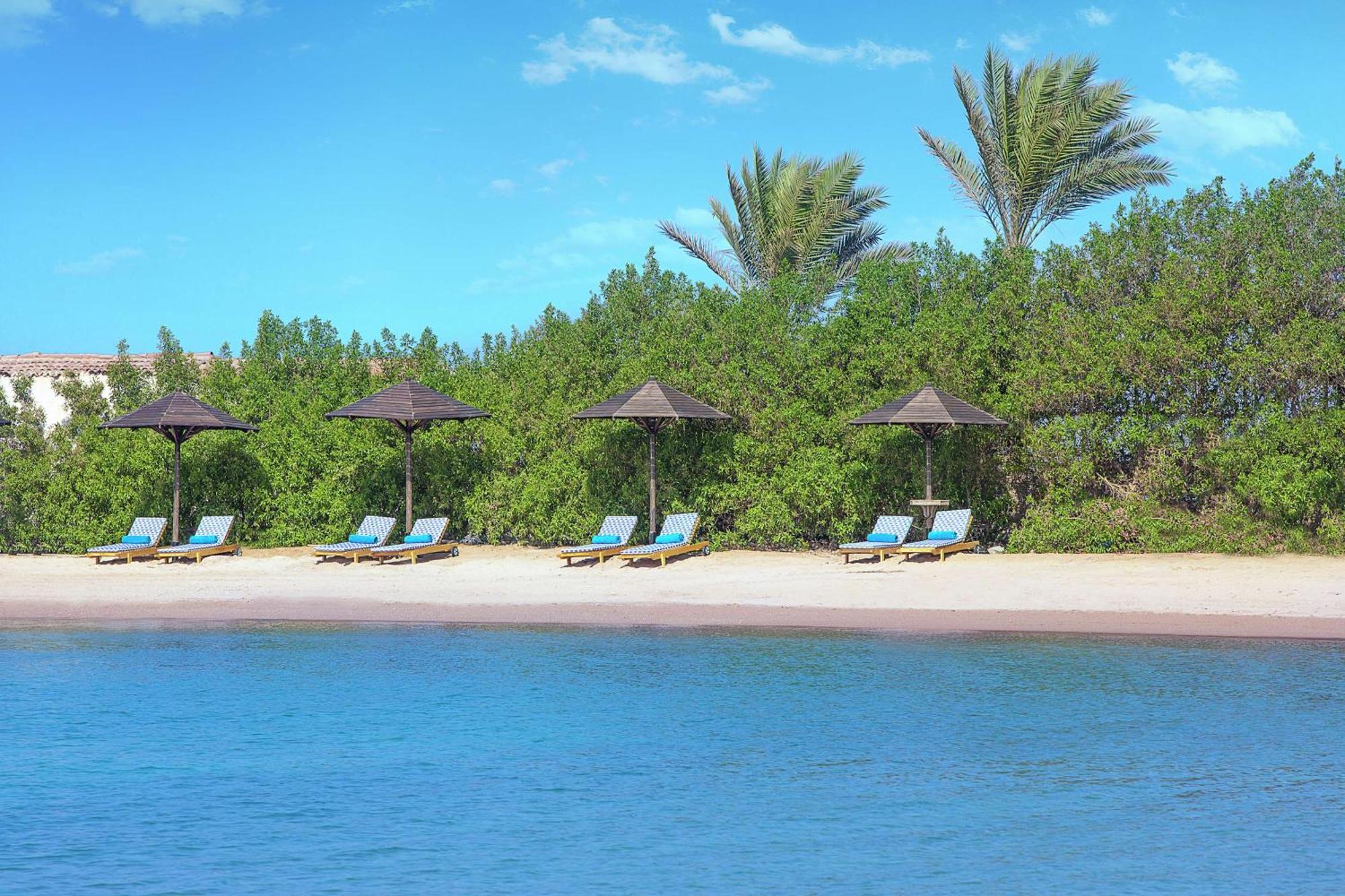 Hilton Plaza Complex 5*